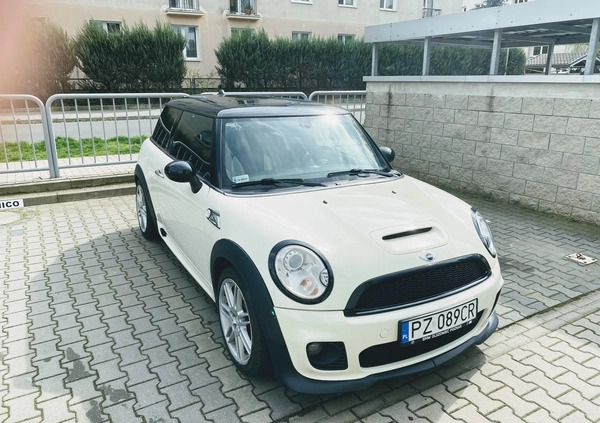 MINI Cooper S cena 35000 przebieg: 135000, rok produkcji 2007 z Poznań małe 191